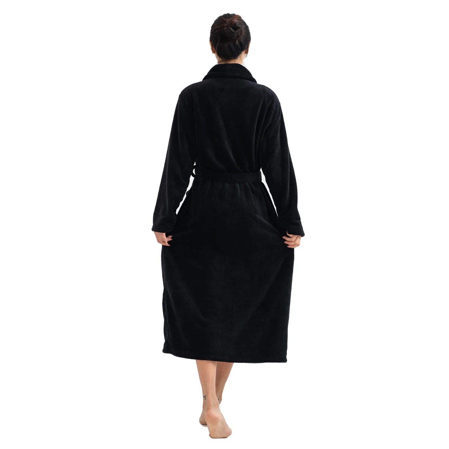 Plush Women's Bathrobe | Warm & Comfortable Winter Homewear