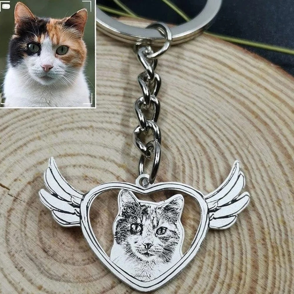 Personalized Pet Photo Necklace - Keep Your Furry Friend Close to Your Heart